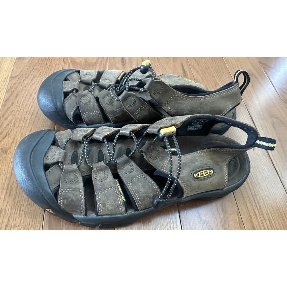 KEEN Sandals Brown Newport Fisherman Leather Hiking Outdoor 1001870 Men's 10